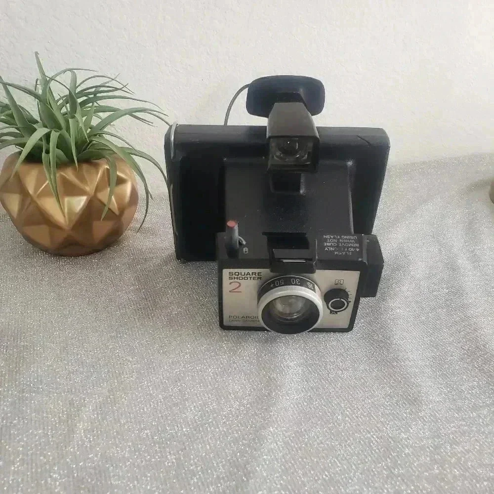 Vintage Polaroid Square Shooter 2 Camera